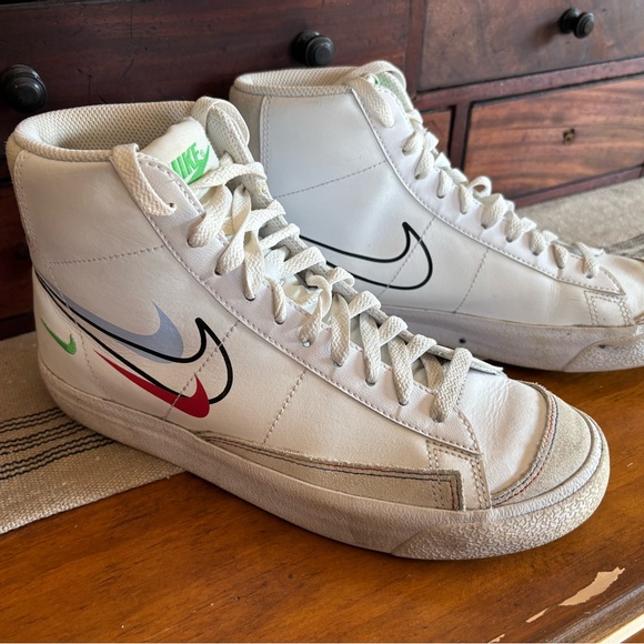 Nike Blazer Mid 77 - Picture 1 of 4